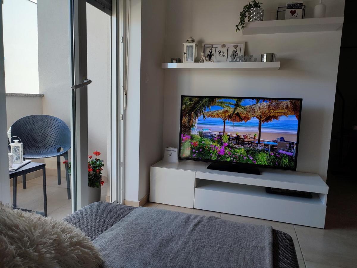 Nina Apartment Пула Екстериор снимка